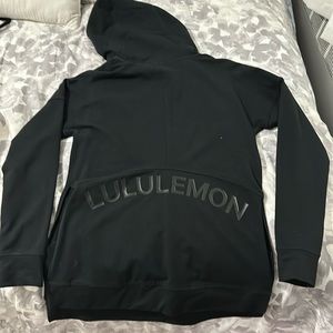Lulu lemon sweatshirt